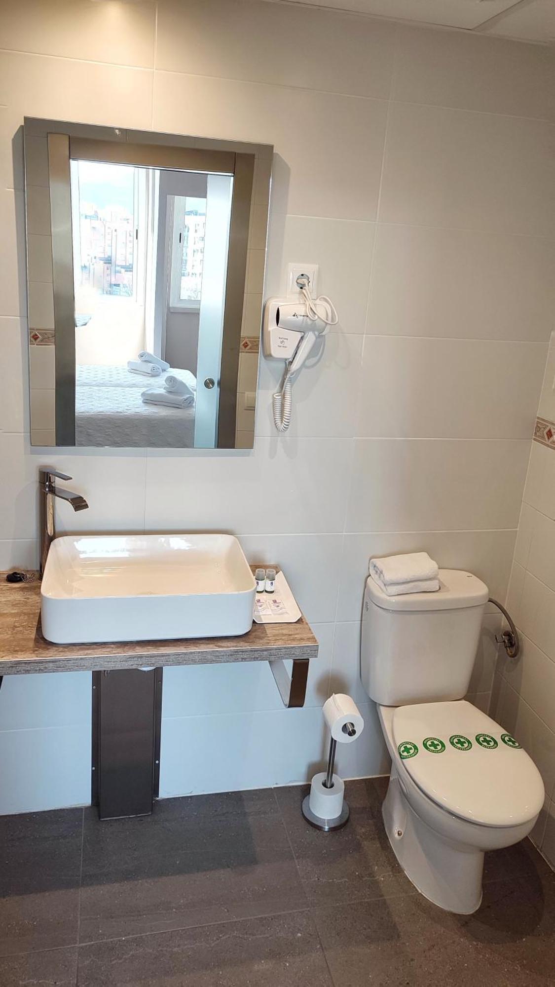 Aparthotel Montcada Rum bild